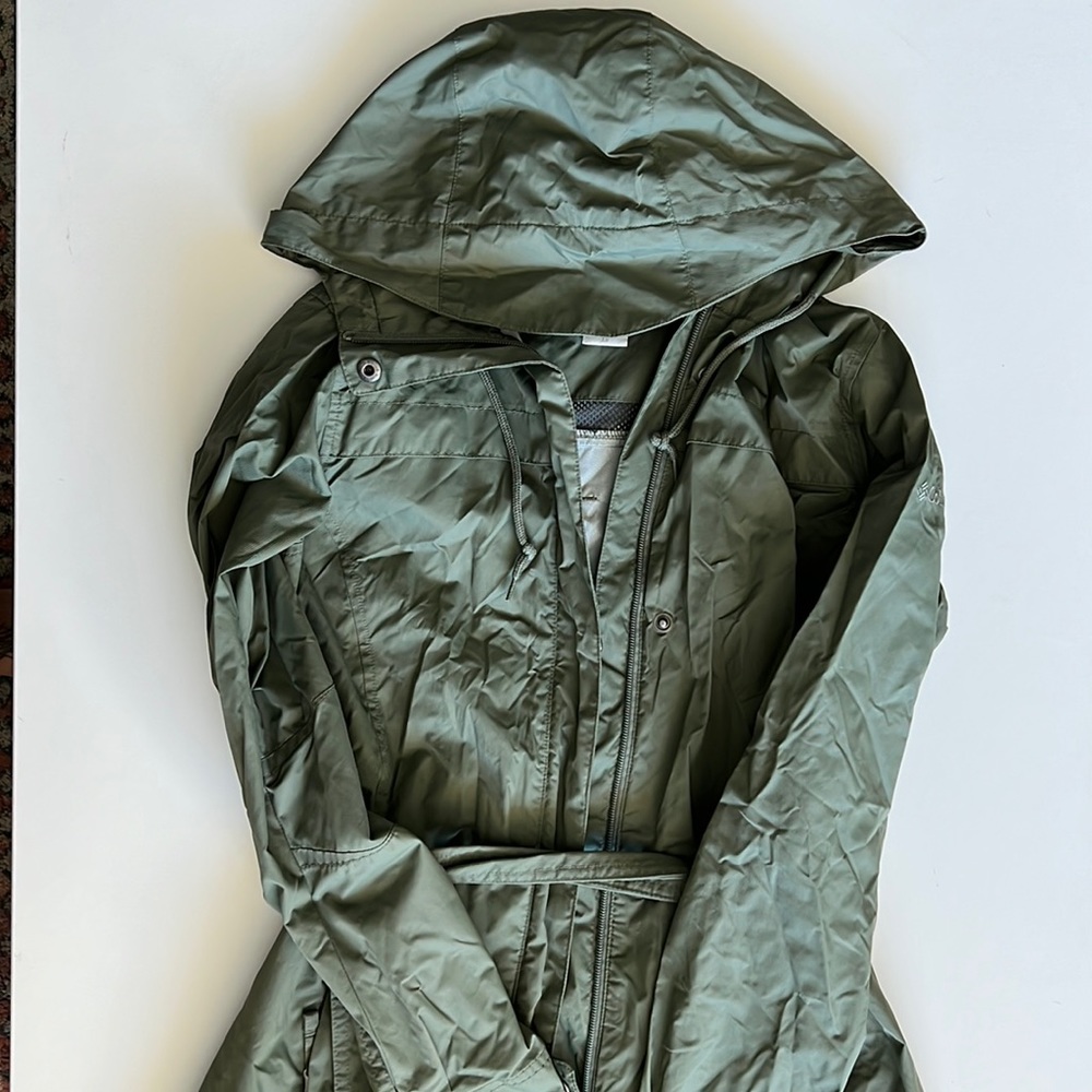 XS Columbia windbreaker 💚